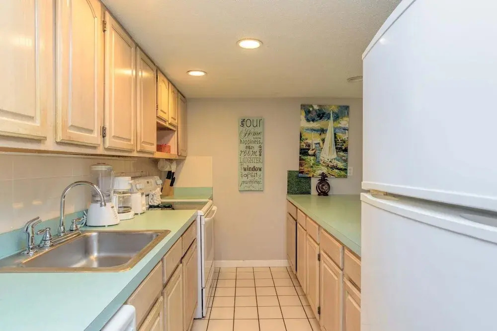 Beachfront 3br Condo With Pools And Beach Access 3 Bedroom Condo