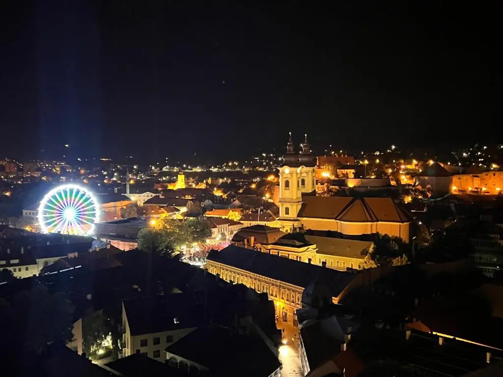 Domino Suite Eger