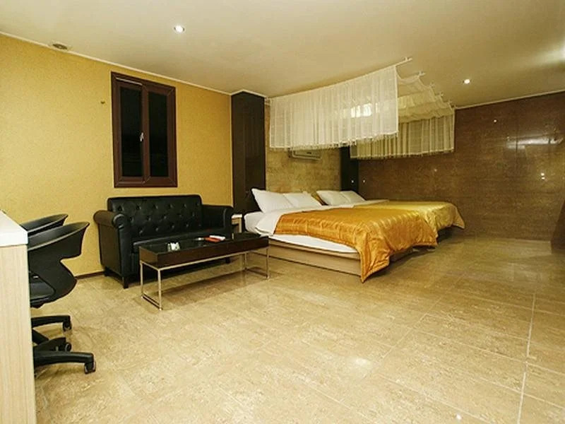 Nex Hotel