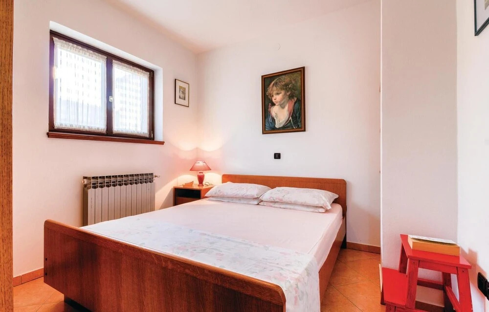Amazing Apartment in Banjole With 1 Bedrooms, Wifi and Outdoor Swimming Pool