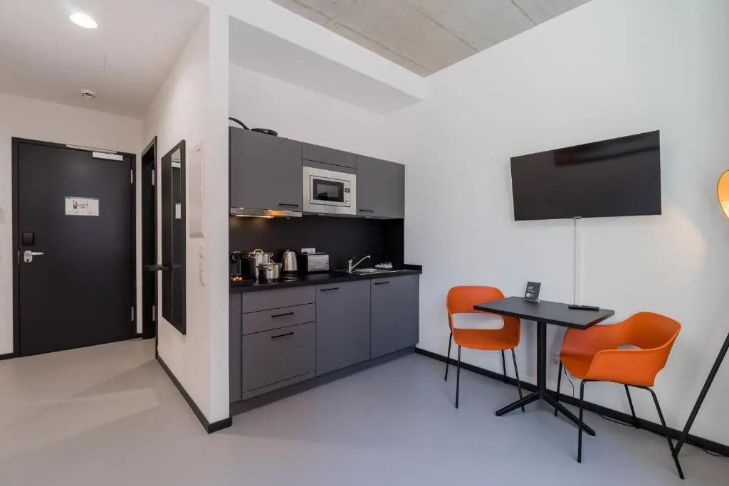 Nena Apartments Moritzplatz by LESA
