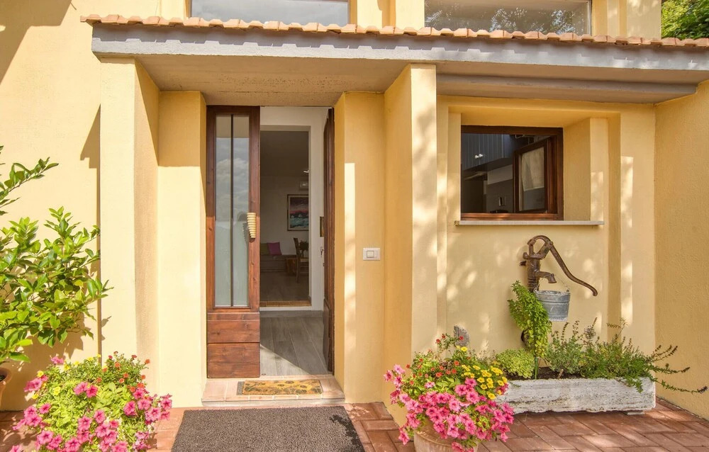 2 Bedroom Lovely Home In Chianciano Terme