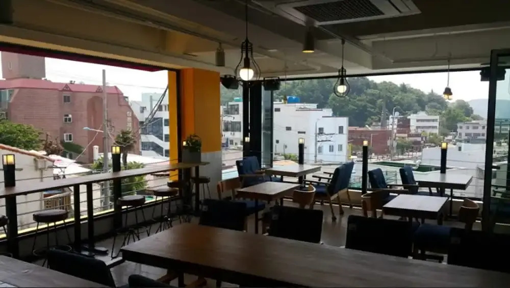 The View Hostel