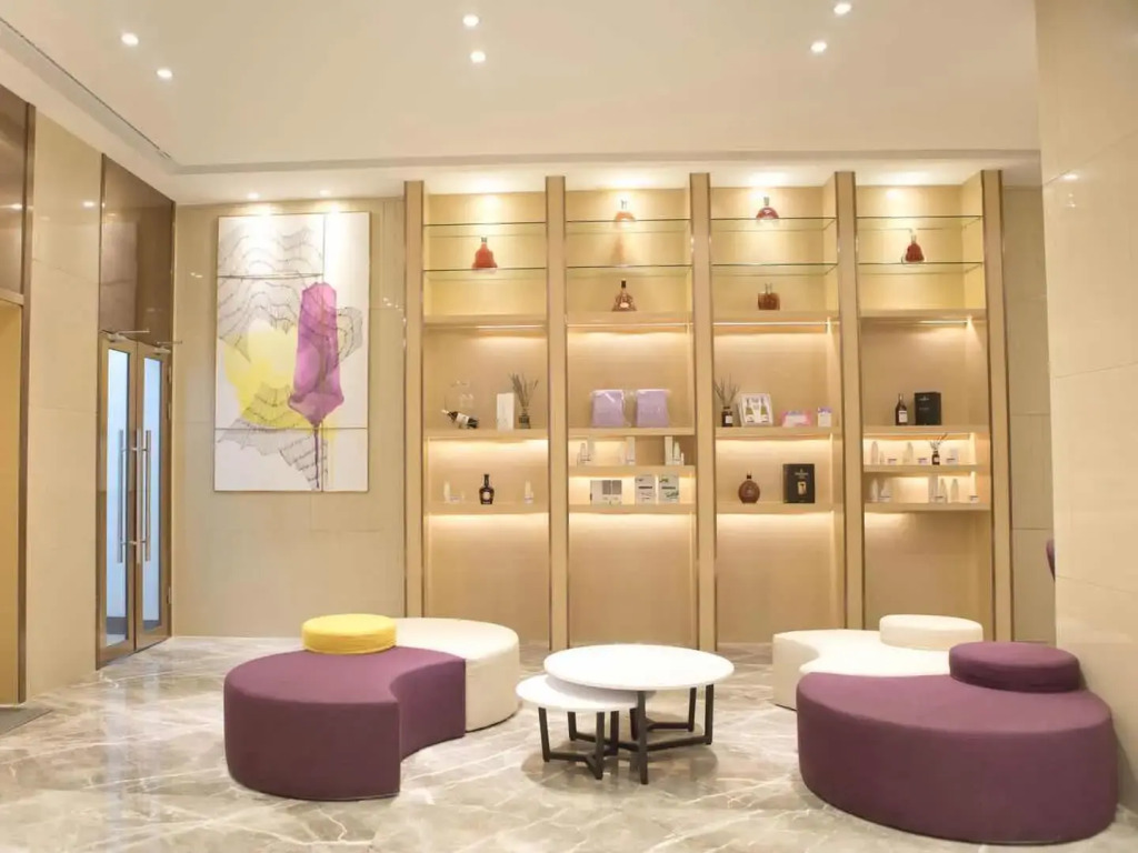 Lavande Hotel (Shenzhen North Railway Station, Gangtou Metro Station)