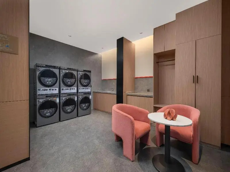 Holiday Inn Express Gongyi City Center by IHG