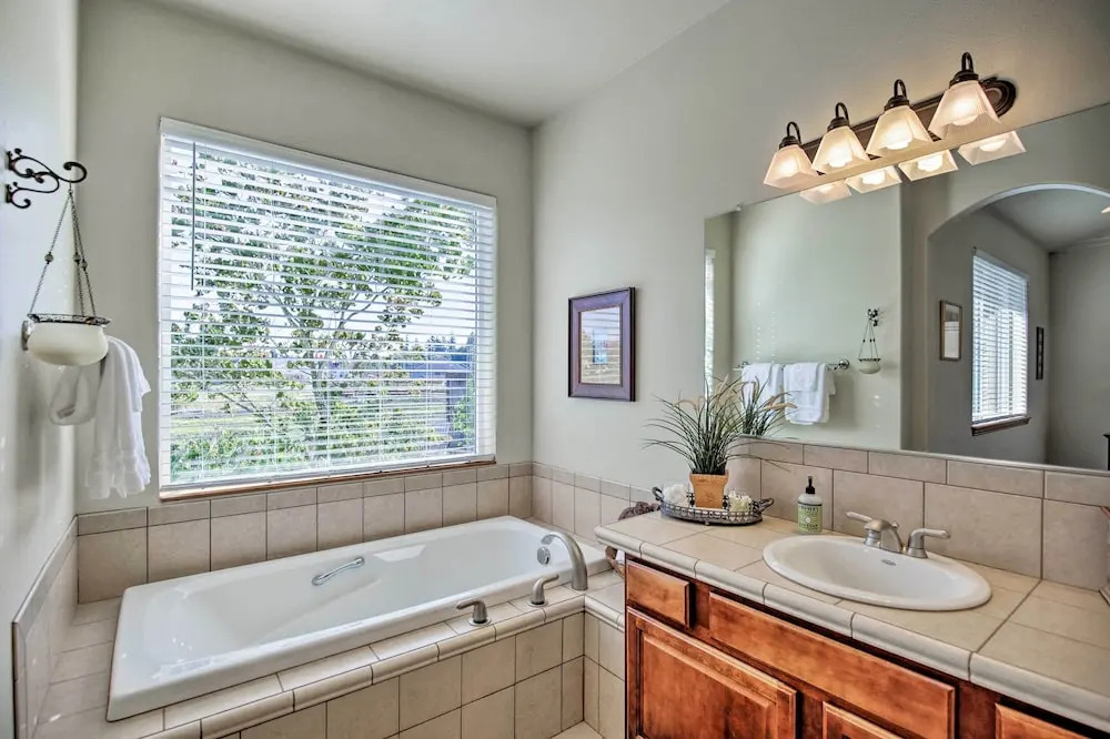 Polished Mcminnville House < 2 Mi. From Town!