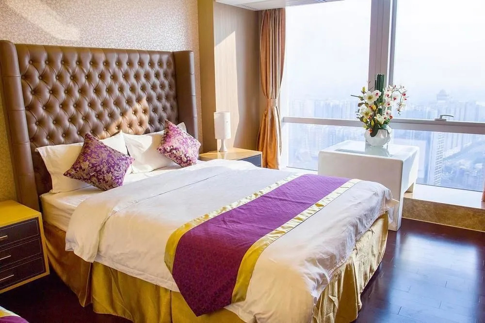 Tamrac International Apartment