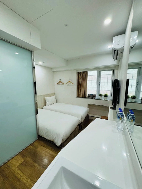 Apause Inn