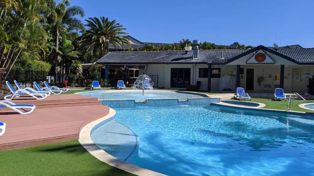 Mermaid Beach Apartment