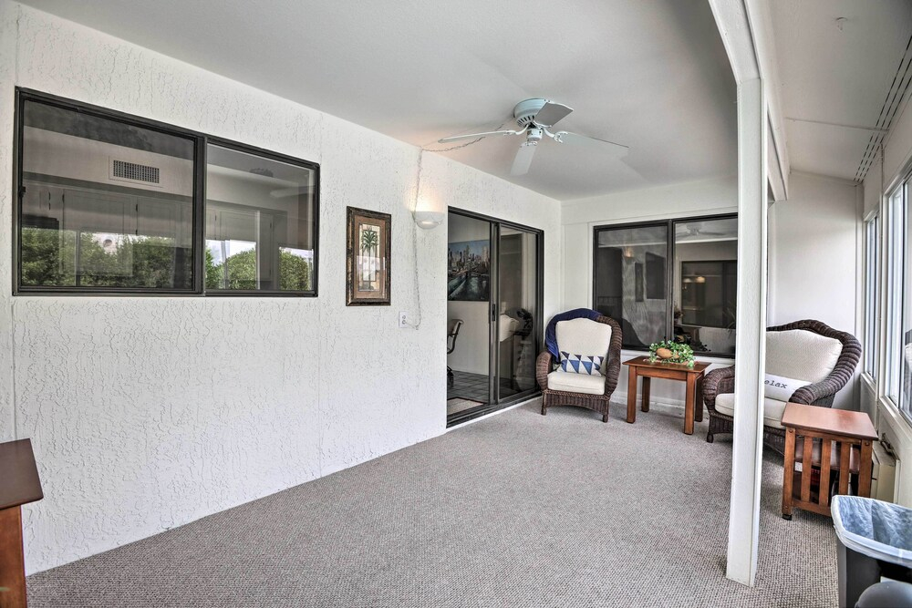 1 Mi to Golf! Family-friendly Sun City West Home