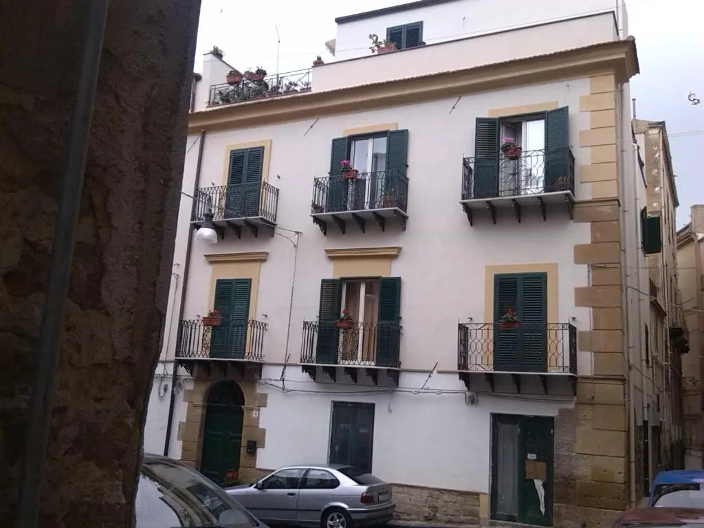B&B Largo Barile
