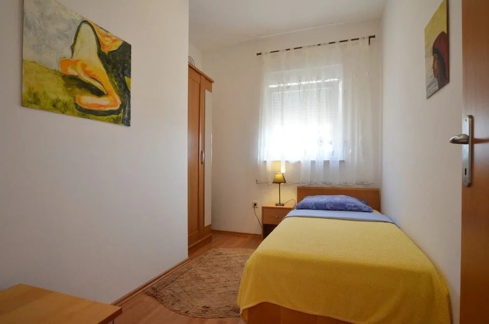 Apartments Frane