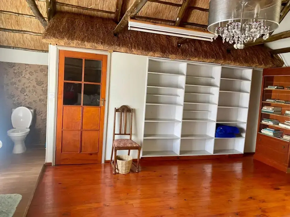 Stunning Private Cottage in the Heart of Nyanga - 2095
