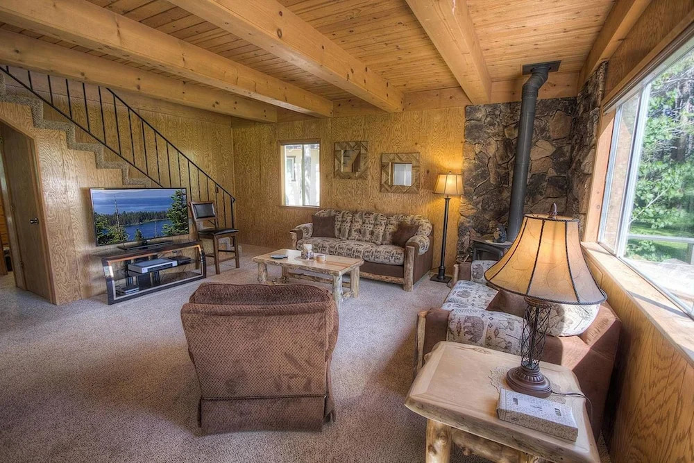 Woodys Retreat by Lake Tahoe Accommodations