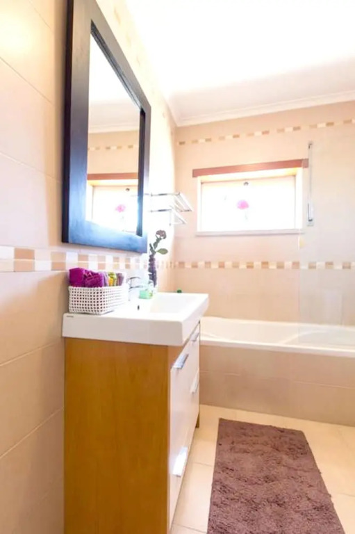 House With 3 Bedrooms in Alcobaça, With Wonderful Mountain View, Furni