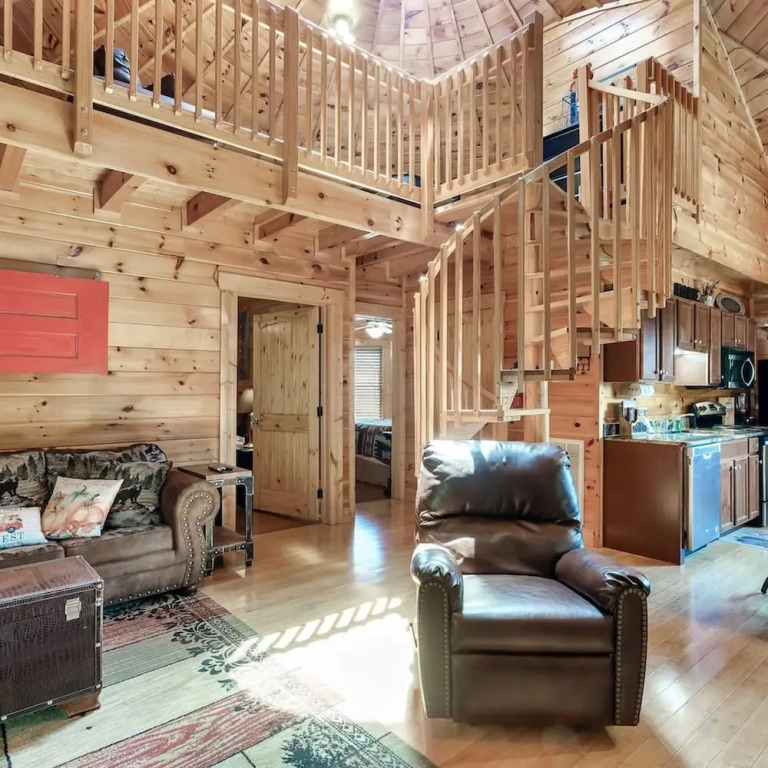 Yurt I Game Room Hot Tub I Sleeps 8 I 2BR 2BA