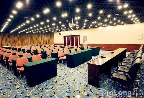 Run Zen Jia Ye Hotel