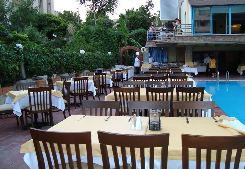 Uslan Hotel Kusadasi