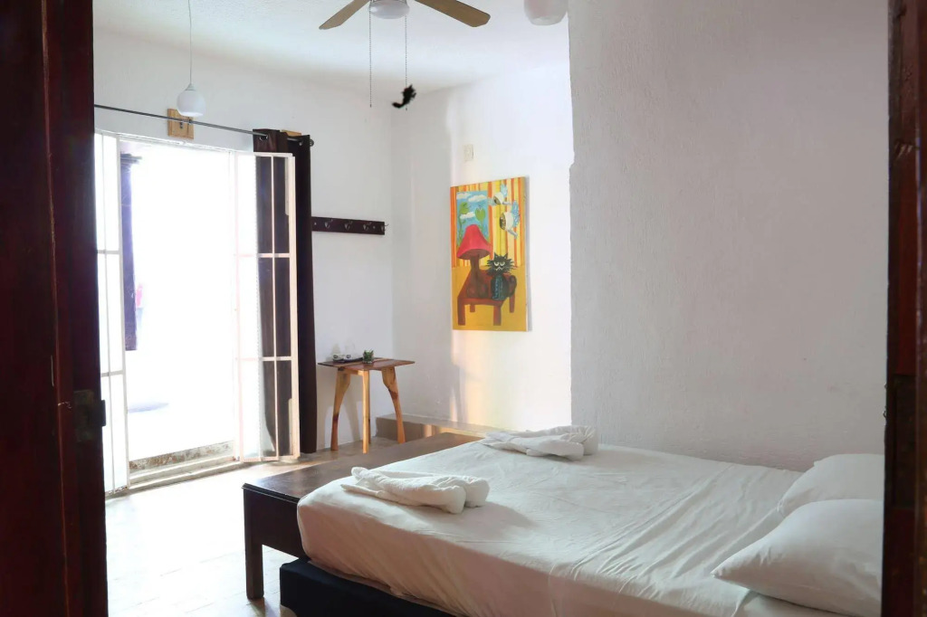 Weary Traveler Hostel
