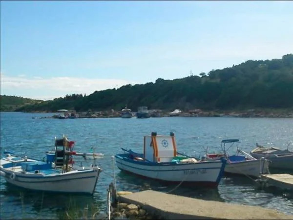 Athos Bay Villa