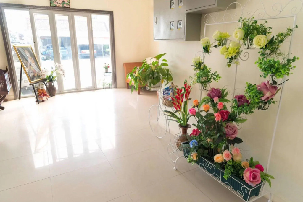 Lotus Suite Hua Hin
