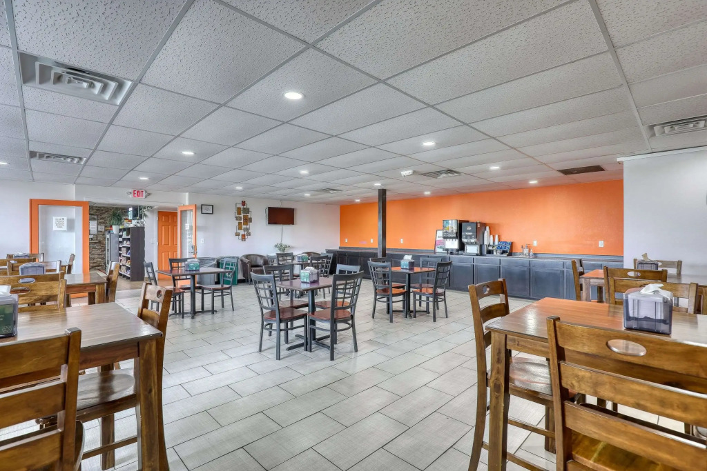 Econo Lodge Neenah