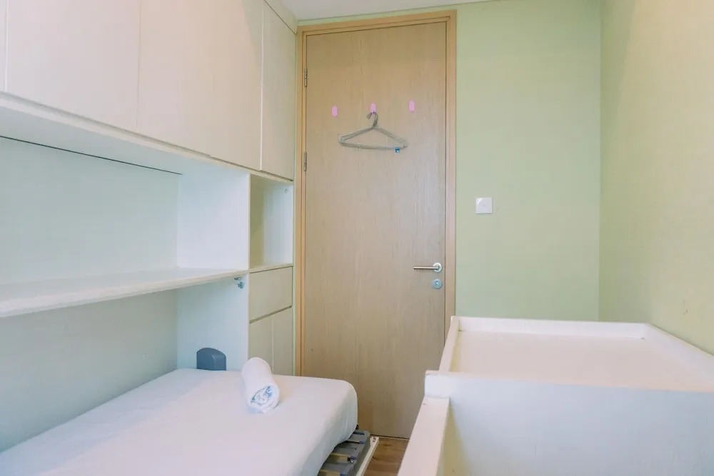 Spacious And Homey 2Br At Tree Park City Cikokol Apartment