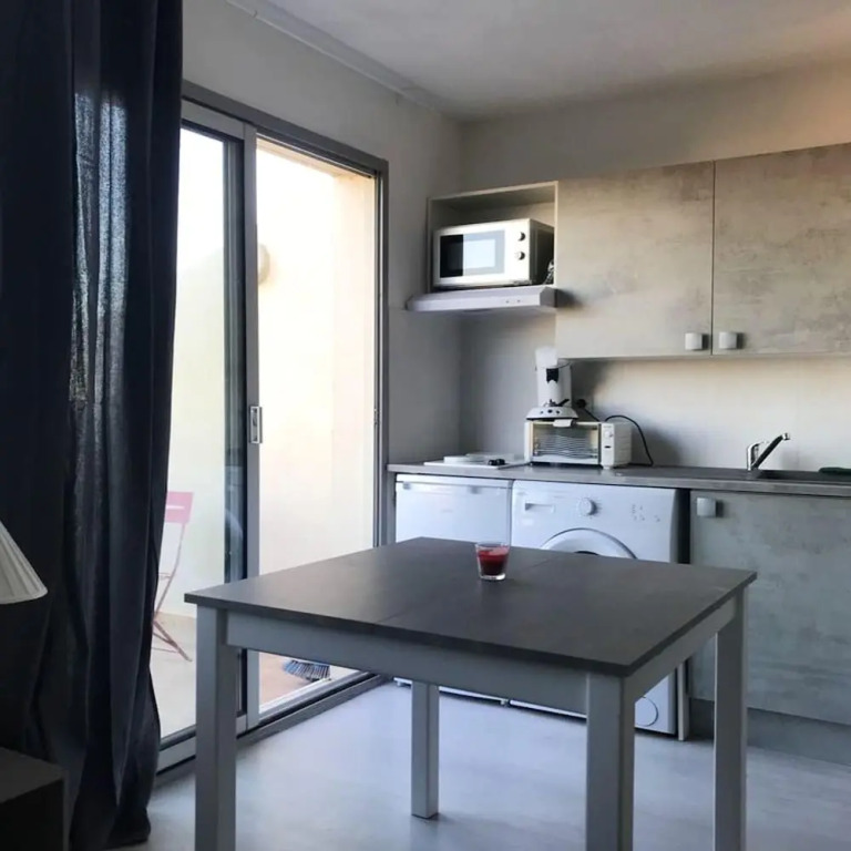 Apartment With one Bedroom in Fleury, With Wonderful sea View, Shared Pool, Furnished Terrace