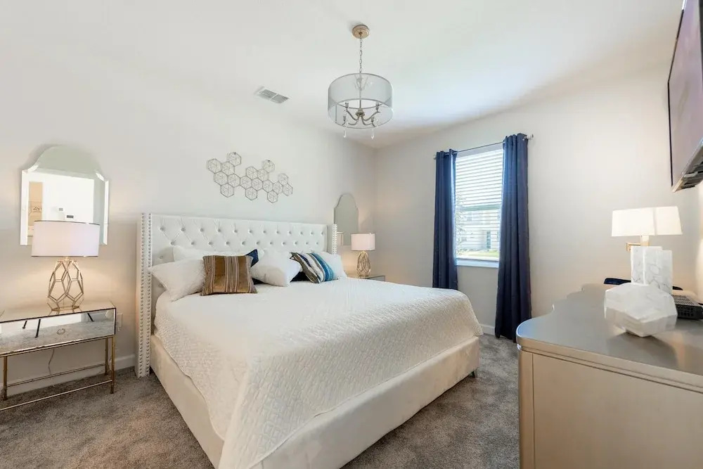 4563nl - Storey Lake Resort