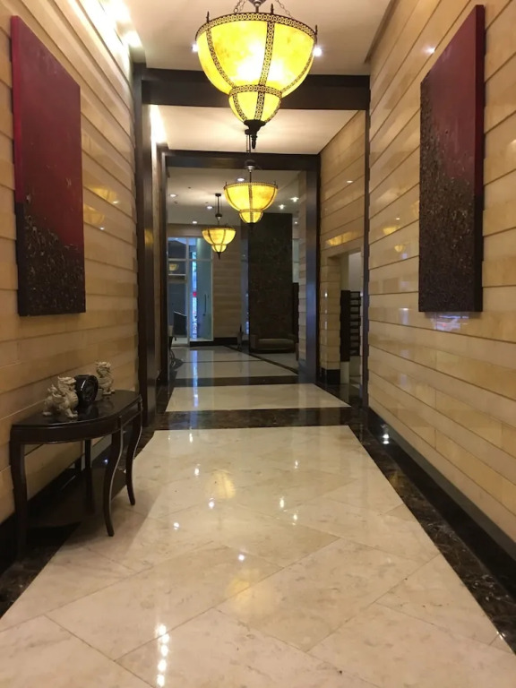 Stunning Eastwood Condo Suite