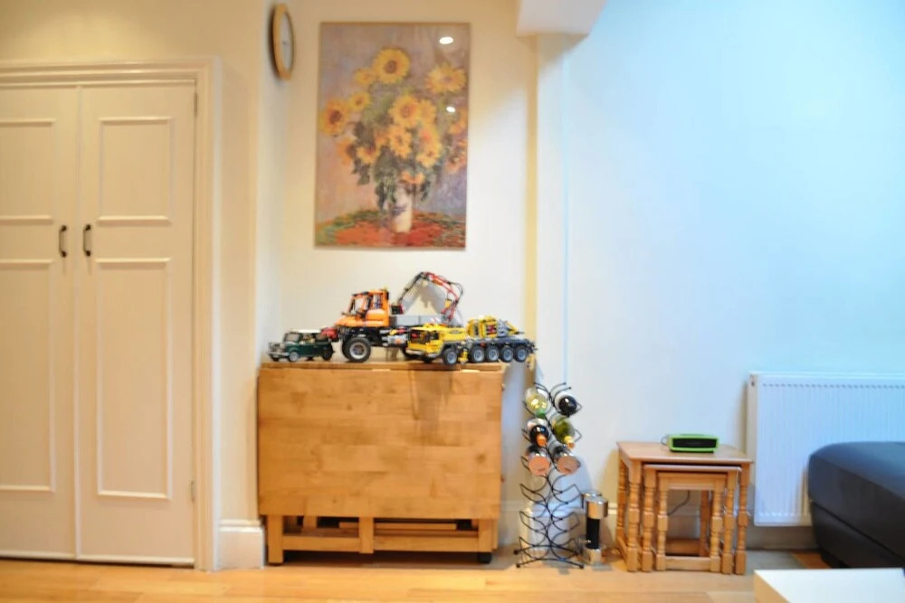 Central 1 Bedroom Flat