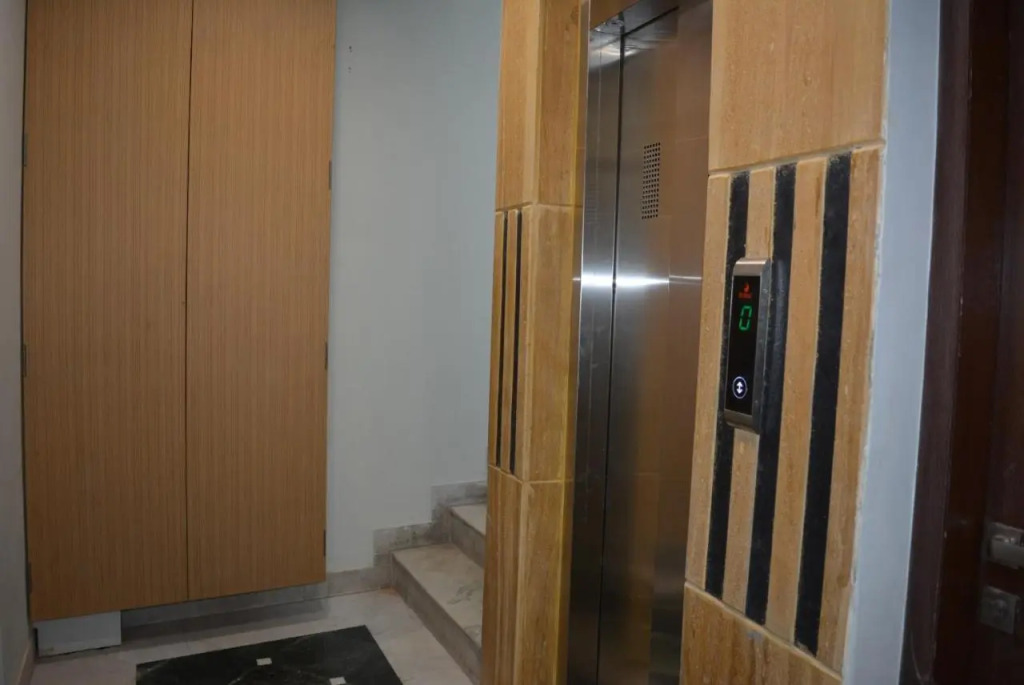 Naivara Boutique Hotel