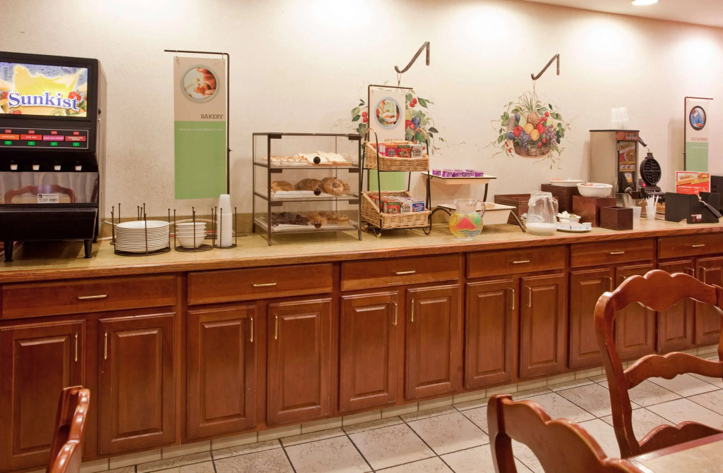Country Inn & Suites by Radisson, Beaufort West, SC