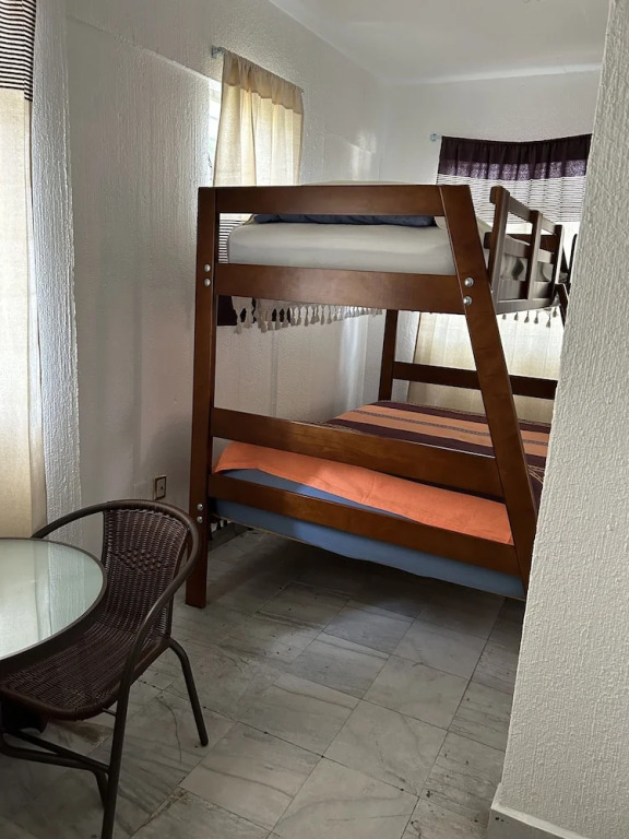 Habitaciones LEONOR