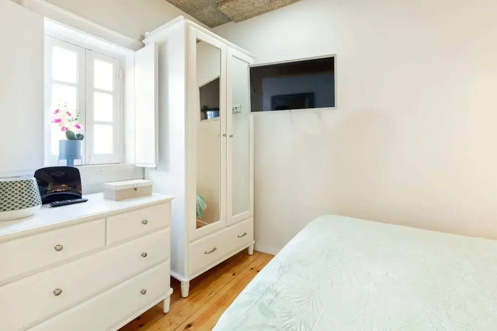 Lisbon Castle Apartment