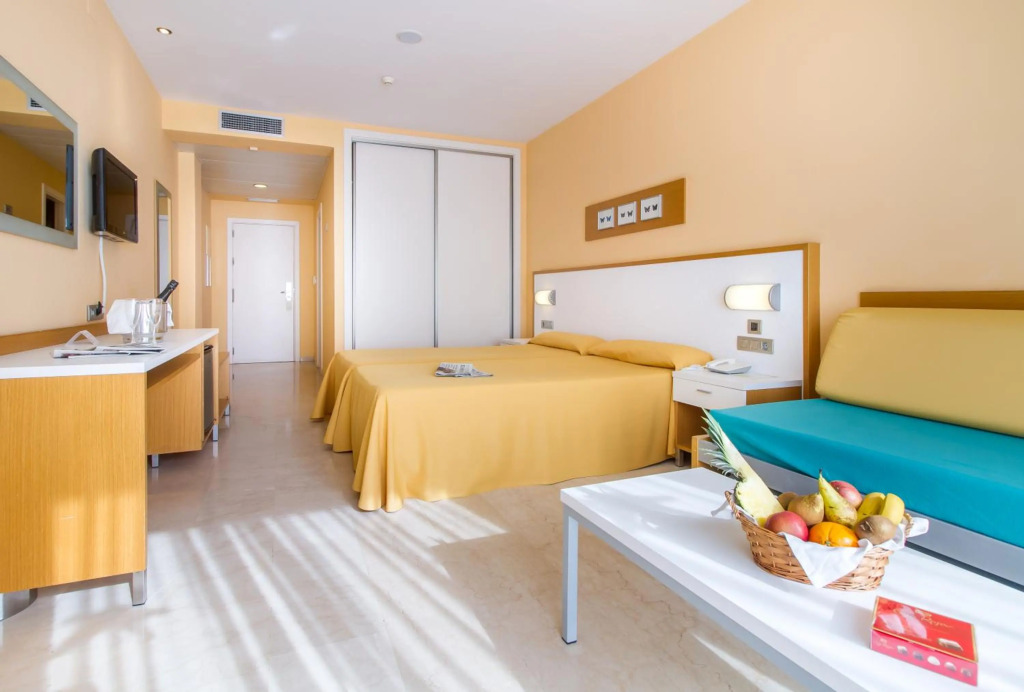 Hotel Mediterraneo
