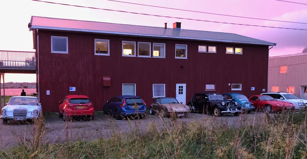 Midnattsol rom og hytter