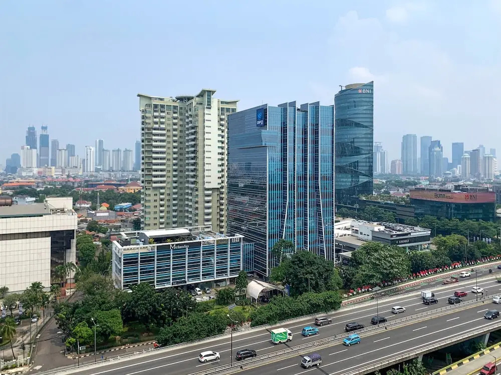 2Br Apartment With Queen Bed (Single Bed X2) At Gp Plaza