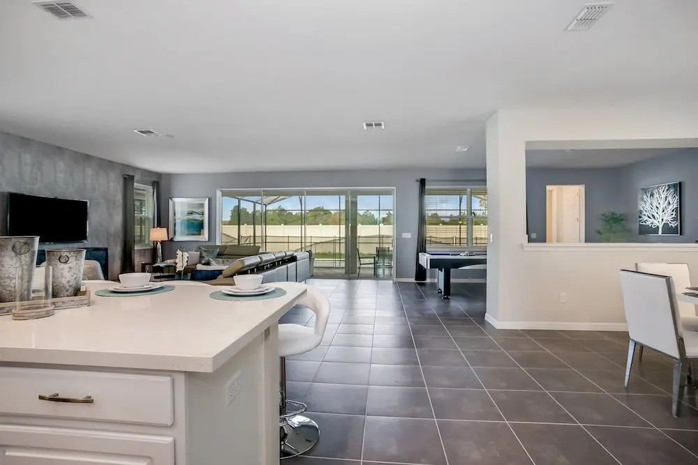 Exceptional 9 Bed 6,5 Ba Villa Games, Pool & Spa 1810c