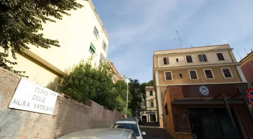 Your House In St. Peter