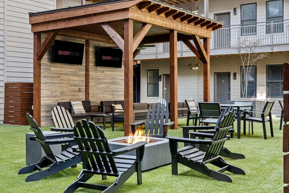 CozySuites Music Row Charming 1BR free parking 49