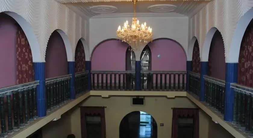 Hotel Abir