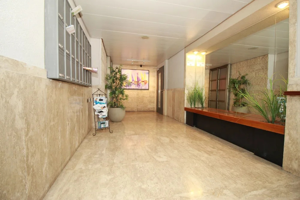 Gabriel Apartments - Design Suites In JEM City Center