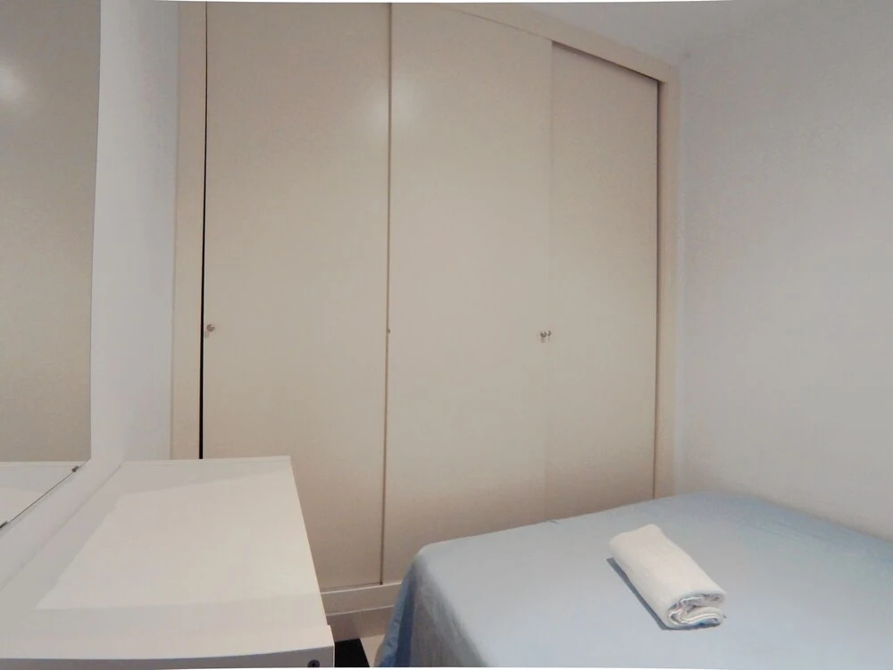 Apartamento interior cercano a Cuatro Caminos