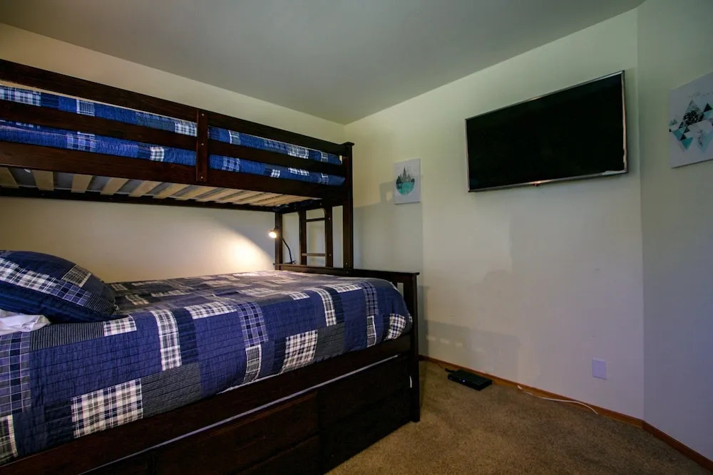 Snowcreek V #793 - 3 Br Condo