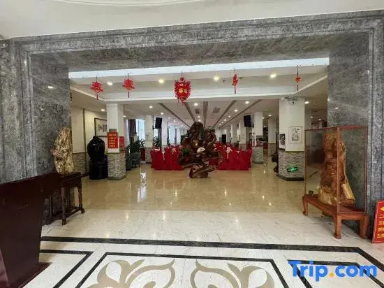 Junhua Hotel (Shantou University Road Branch)