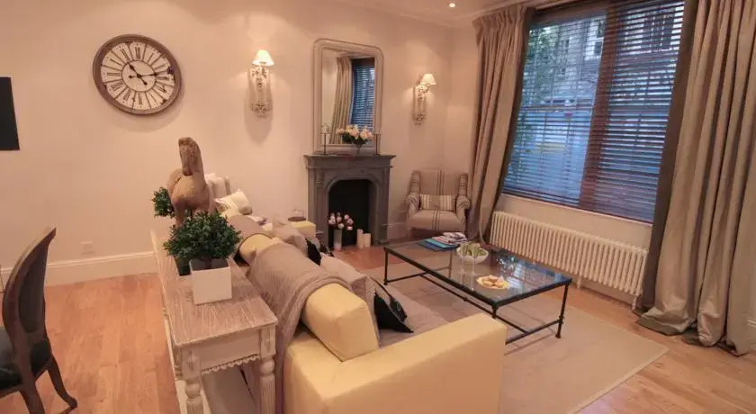London Perfect - Middleton