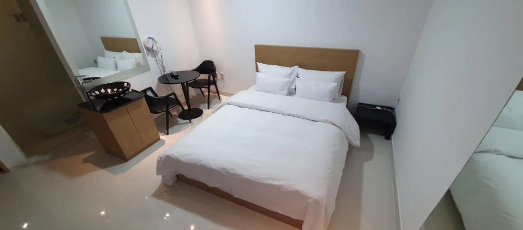 Infinity Hotel