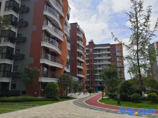 Zhongxin Chuanshihu Serviced Apartment