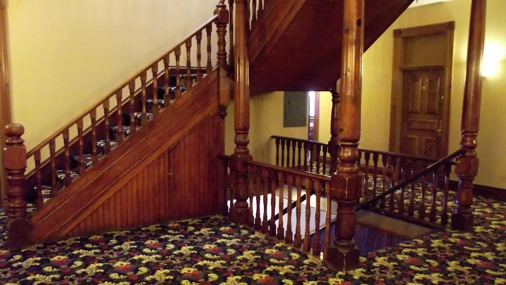 Historic Bullock Hotel